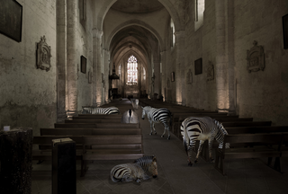 Surrealismo, Sunday morning in the church