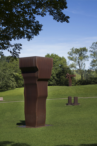 Eduardo Chillida